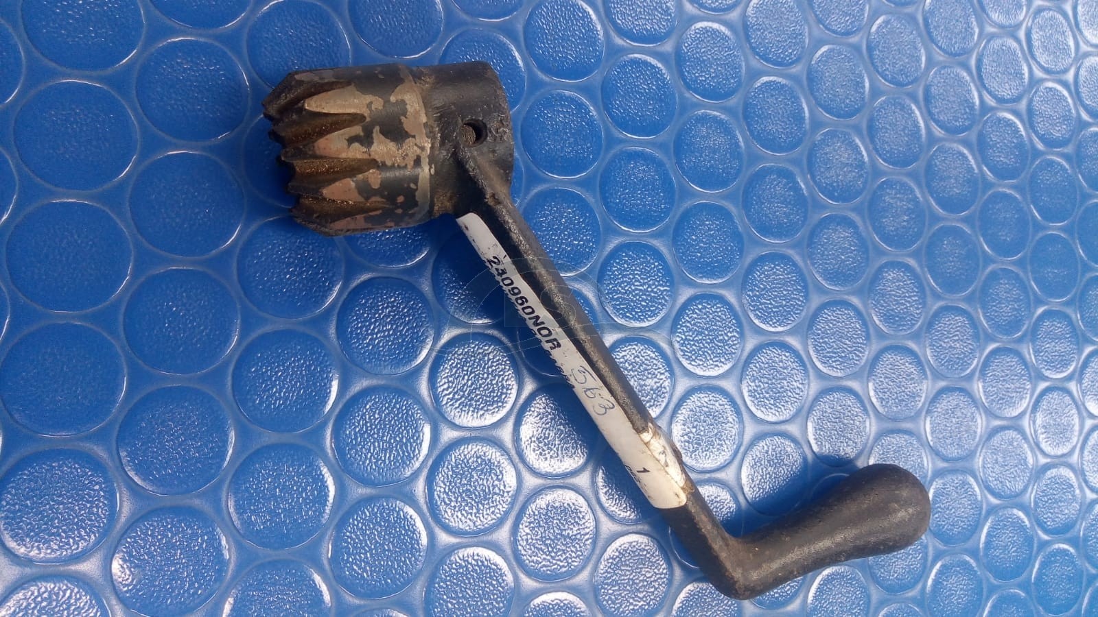 Manivela do braço nivelador - Tratores Valtra/Valmet 68 / 78 / 88 / 685 / 785