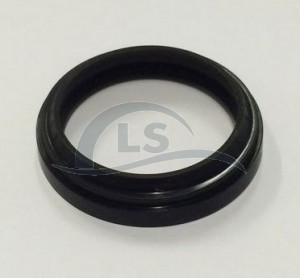 Anel raspador do cilindro de direção – Tratores Valtra/Valmet 880 a 985 / 1180 