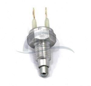Interruptor Luz De Ré - Tratores Valtra/Valmet 600 / 700 / 800 / 900 / BH-140-HI / BH-160-HI / BH-180-HI