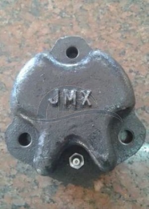 Tampa calota da roda cubo dianteiro (4X2) – Tratores Valtra/Valmet 68 / 78 / 88 / 685 / 785 / BF65 / BF75 / BL77 / BL88 / 600 / 700 / 800 / 900 