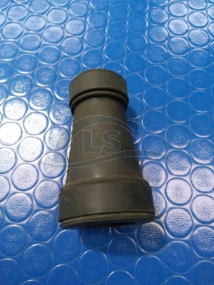 Mangueira ligação bomba simples – Tratores Valtra/Valmet 62 / 65 / 68 / 78 / 85 / 86 / 88