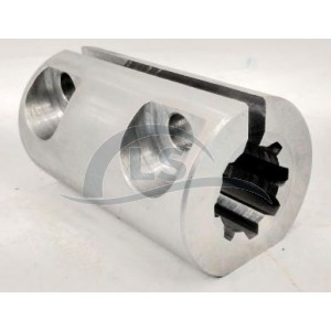 Luva acoplamento com rasgo caixa cambio – Tratores Valtra/Valmet 600 / 60 / 80